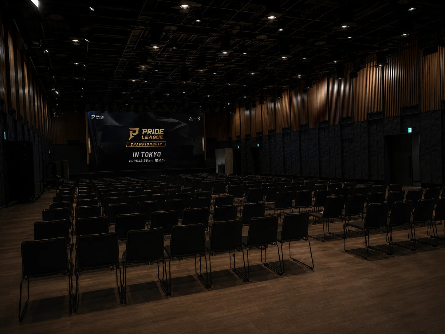 TODA HALL & CONFERENCE TOKYOの観戦ホール。正面スクリーンに向けて観客席が並ぶ空間